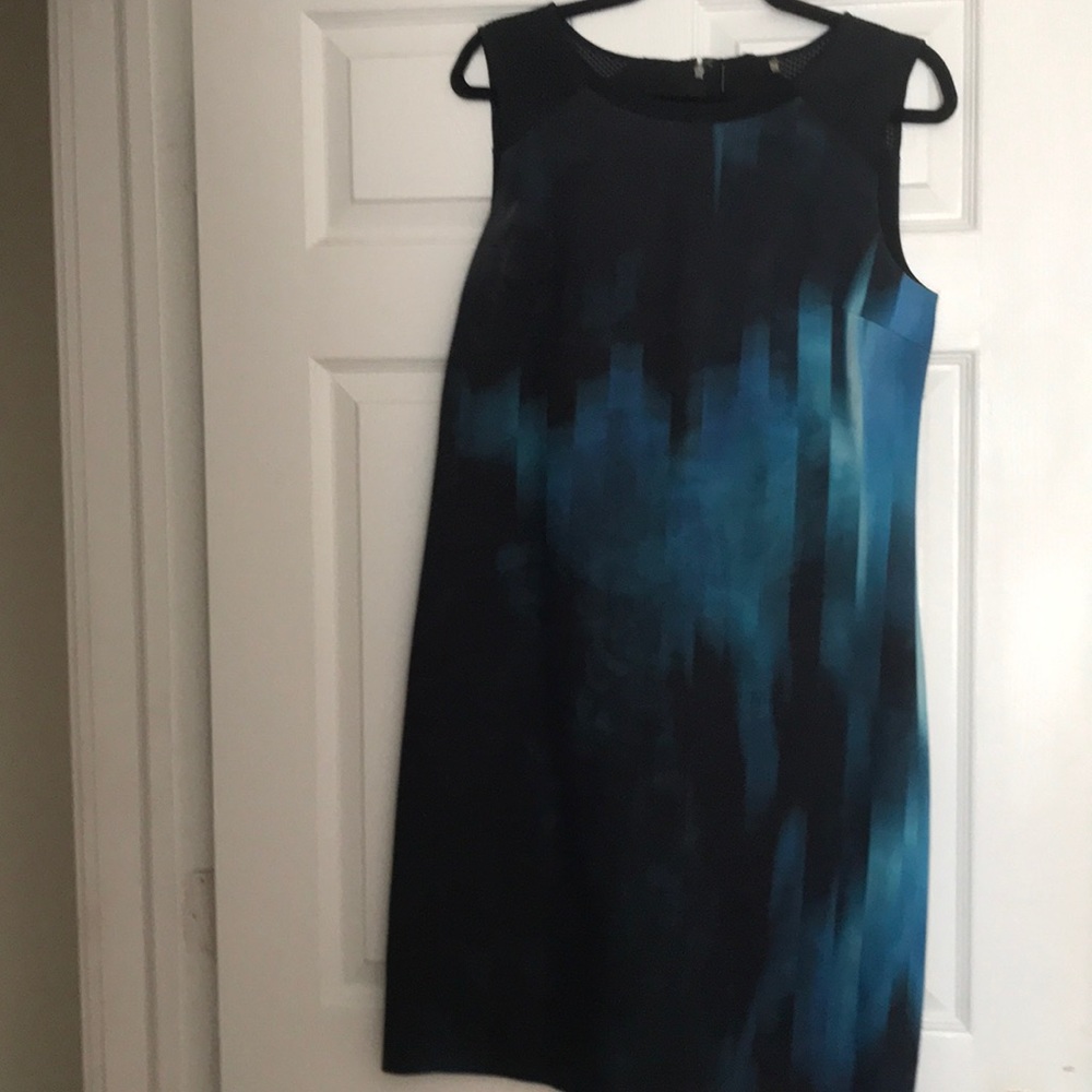 Sleeveless dress